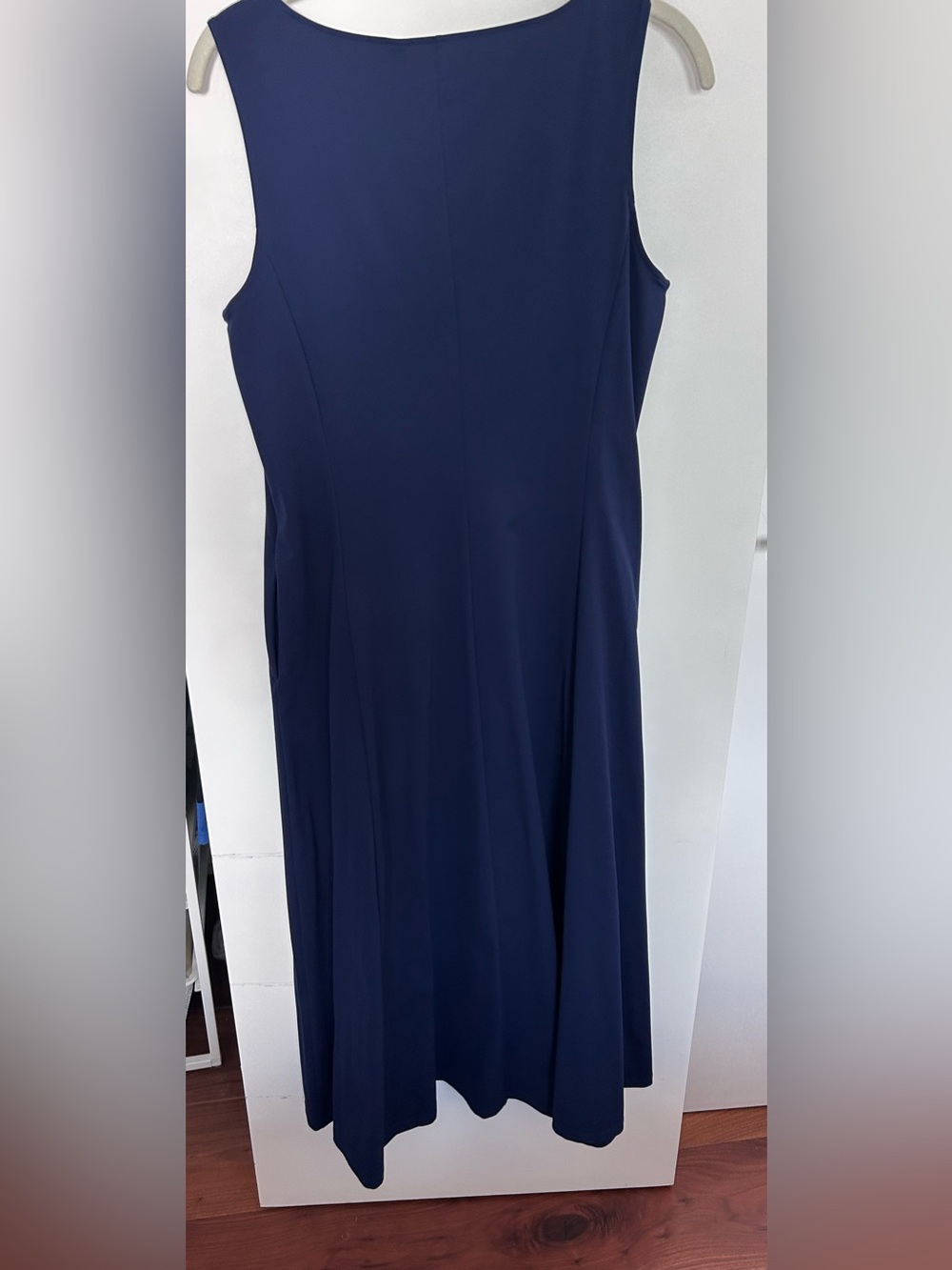 Uniqlo Sleeveless Navy Shift Dress - Picture 5 of 5
